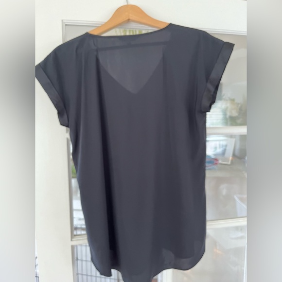 Express Top - Picture 3 of 4